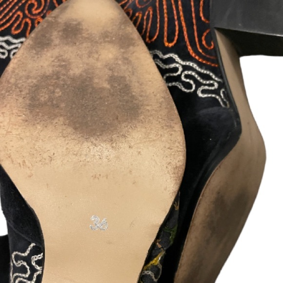 Embroidered navy boots - Picture 4 of 7